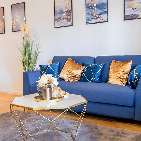 River Lux Suite - 5 Min To Hbf เวทซ์ลาร์ ภายนอก รูปภาพ