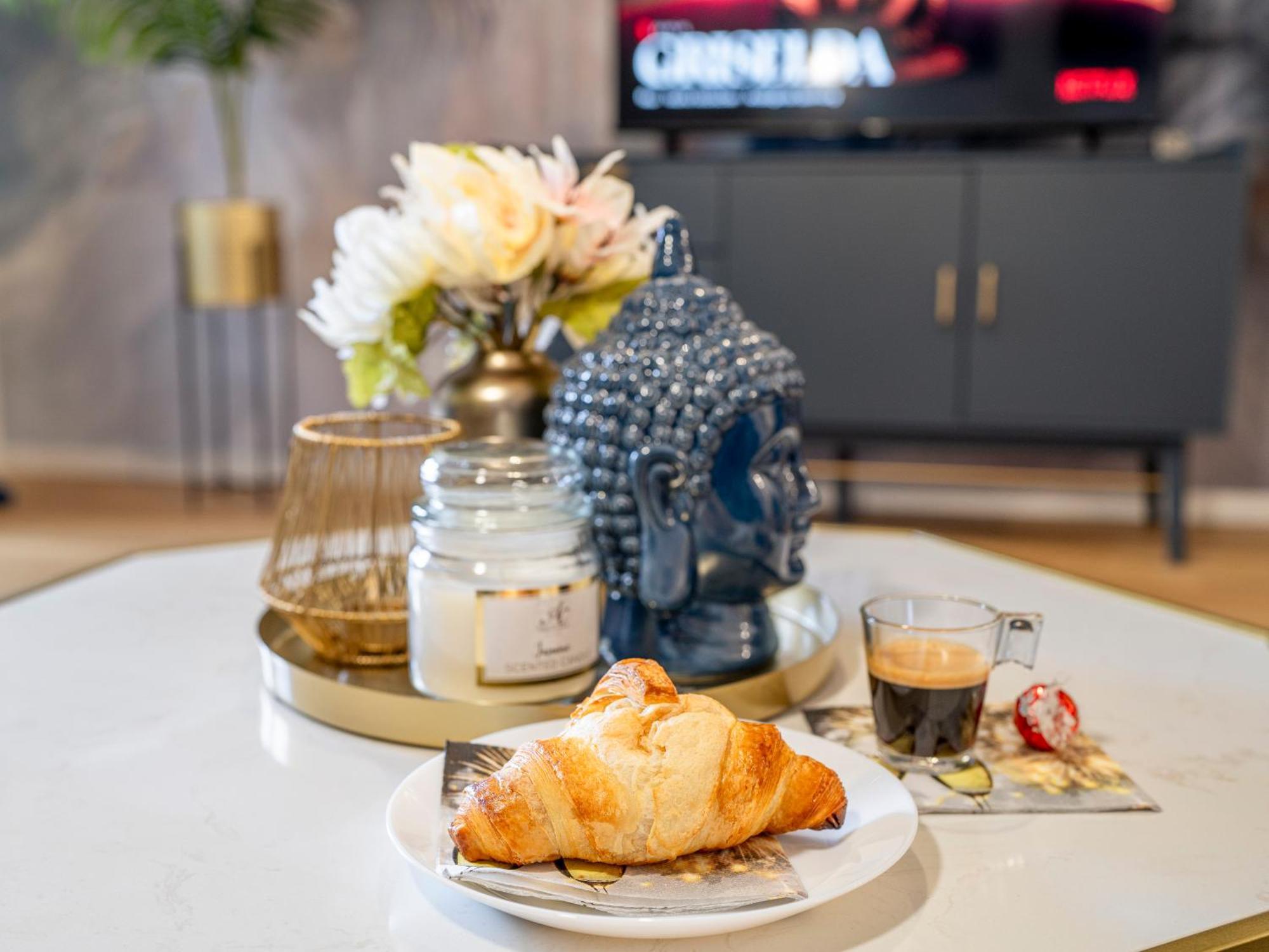 River Lux Suite - 5 Min To Hbf เวทซ์ลาร์ ภายนอก รูปภาพ